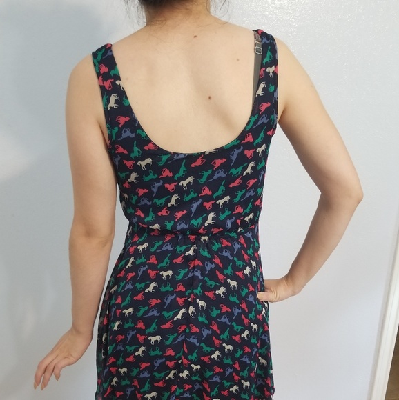 Horse patterned short dress - Picture 2 of 5